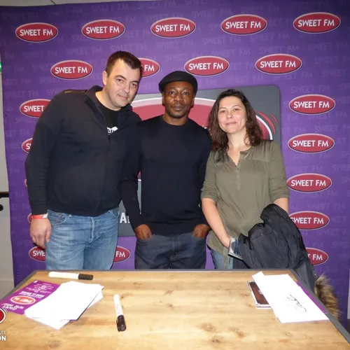 SWEET FM