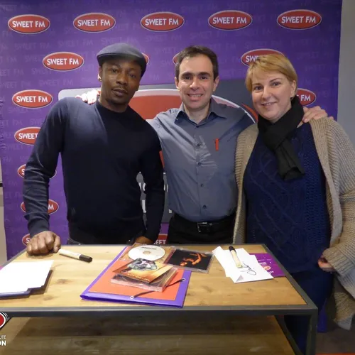 SWEET FM