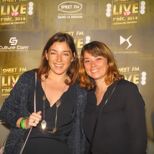 SWEET FM