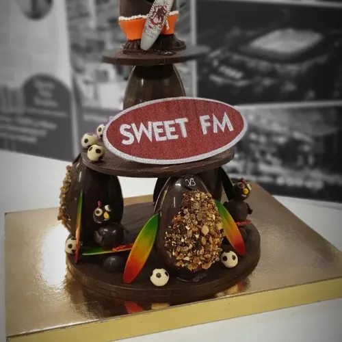 SWEET FM