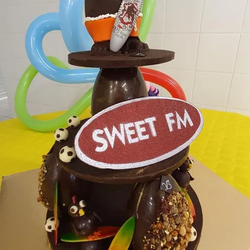 SWEET FM