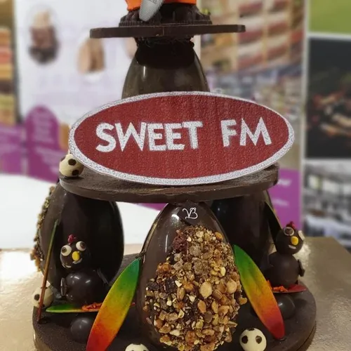 SWEET FM