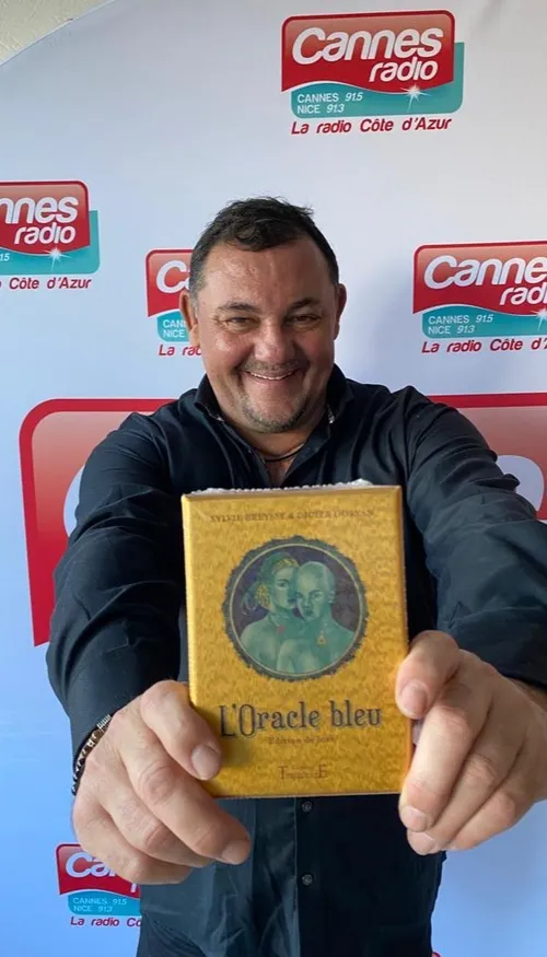 L'INVITE CANNES RADIO : LE VOYANT DES STARS DIDIER DORYAN