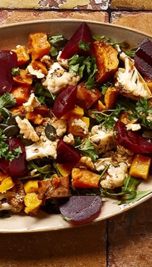 Salade aux légumes d'hiver grillés