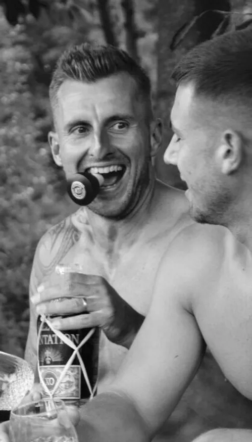 Le calendrier des Dieux du vin 2026 : quand la nudité rime avec...