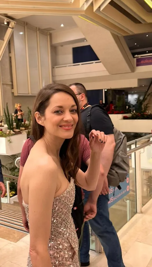 22/05/22 : LA CHRONIQUE DU FESTIVAL DE CANNES - MARION COTILLARD