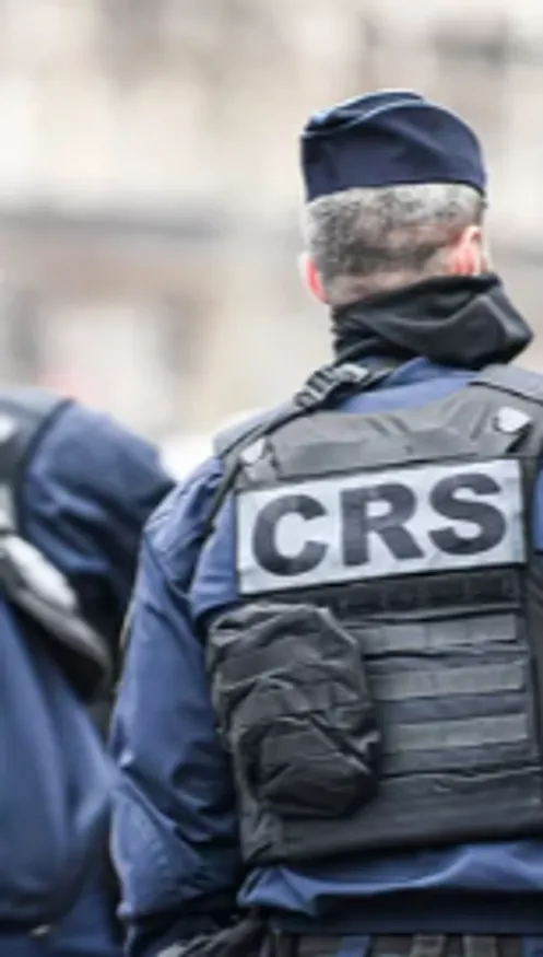 Violences et dégradations dans le centre de Strasbourg après la...