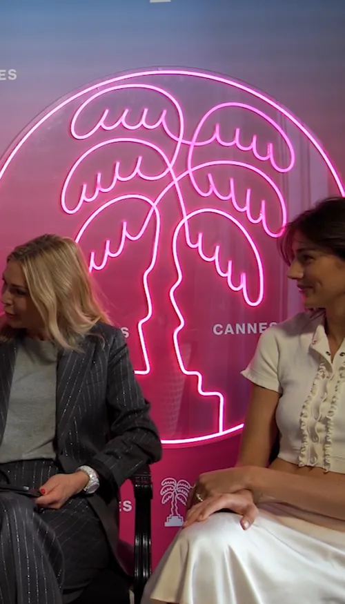 CAFÉ SUR MER - INTERVIEW DE L'EQUIPE DE ICI TOUT COMMENCE À...