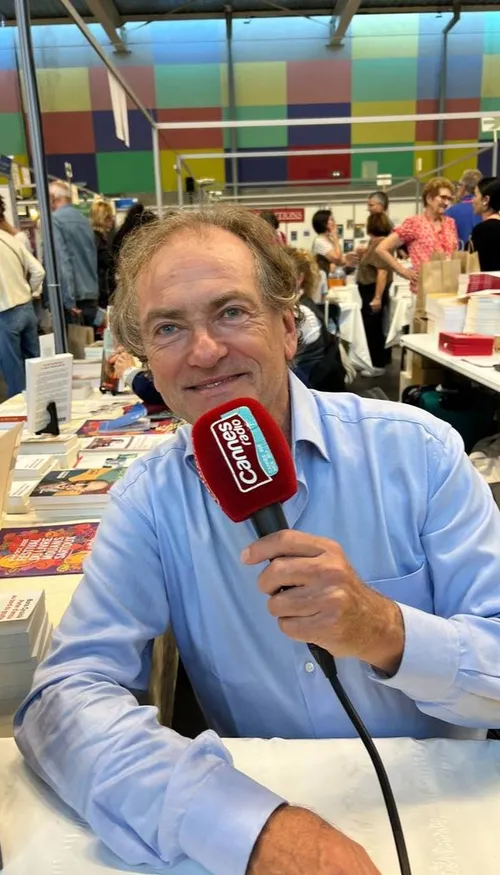 L'INVITE DE CANNES RADIO : DIDIER VAN CAUWALERT