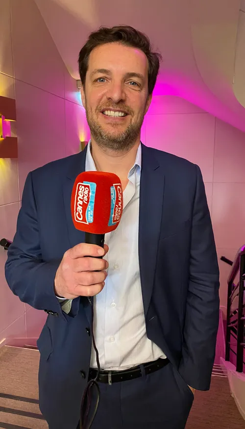 L'INVITE DE CANNES RADIO : ALBIN LEWI, DIRECTEUR ARTISTIQUE DE...