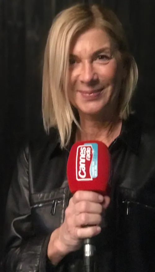 MICHELE LAROQUE EST L'INVITEE DE CANNES RADIO
