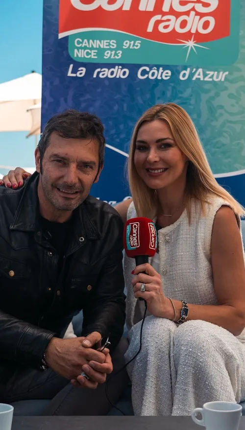 CAFÉ SUR MER - INTERVIEW DE FRANCK SEMONIN À #CANNESERIES