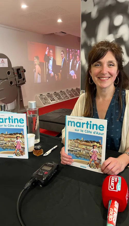  L'INVITEE DE CANNES RADIO : ROSALIND ELLAND-GOLDSMITH