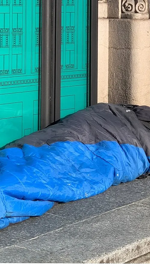 Des QR codes pour donner aux sans-abri : une nouvelle forme de...