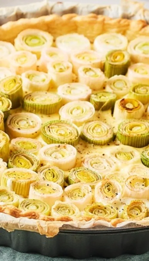 Tarte aux poireaux en roses