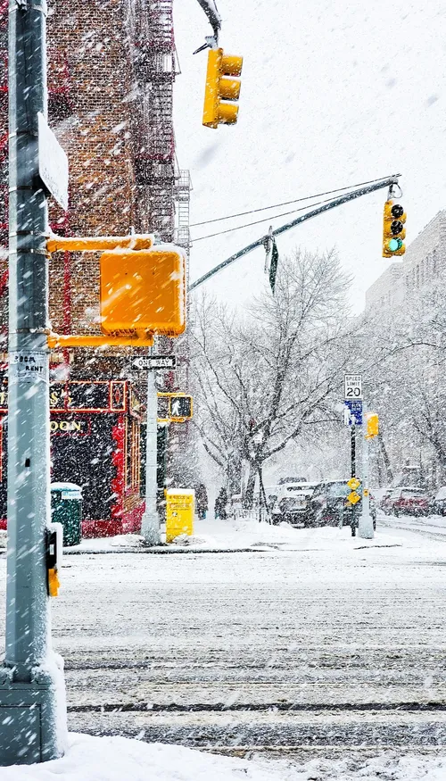 New York paralysée par une violente tempête de neige