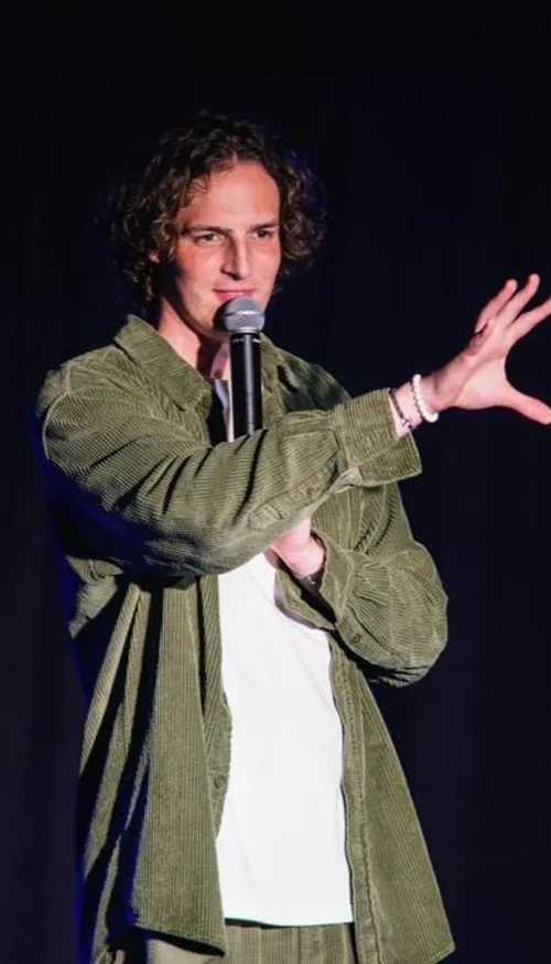 L'INVITE DE CANNES RADIO : PAUL DE SAINT SERNIN