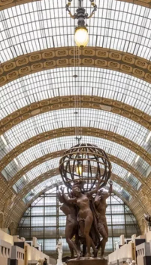 Le musée d’Orsay ouvre un espace consacré aux œuvres spoliées par...