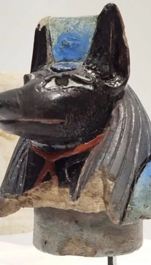 Somme : 31 trésors égyptiens du Louvre prêtés au musée de Picardie