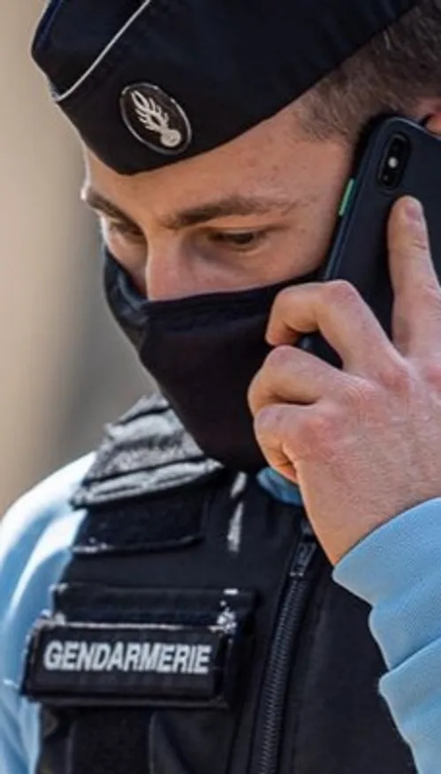 La piste de l'homicide privélégiée après la découverte du corps...