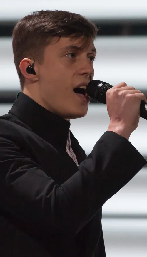 Loic Nottet pourrait ne pas représenter la Belgique une deuxième...