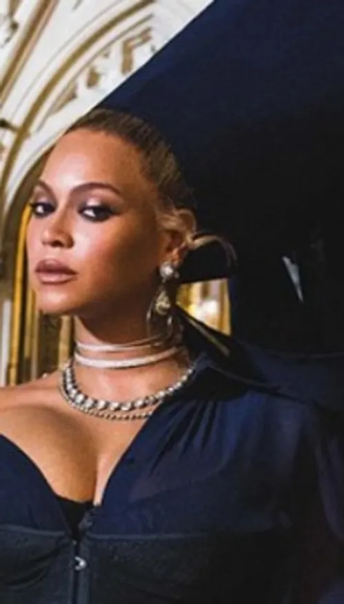 Beyoncé célèbre les 20 ans de « B’Day » avec une réédition XXL et...