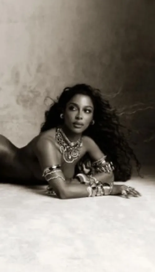 Victoria Monét célèbre l’amour sous toutes ses formes avec...