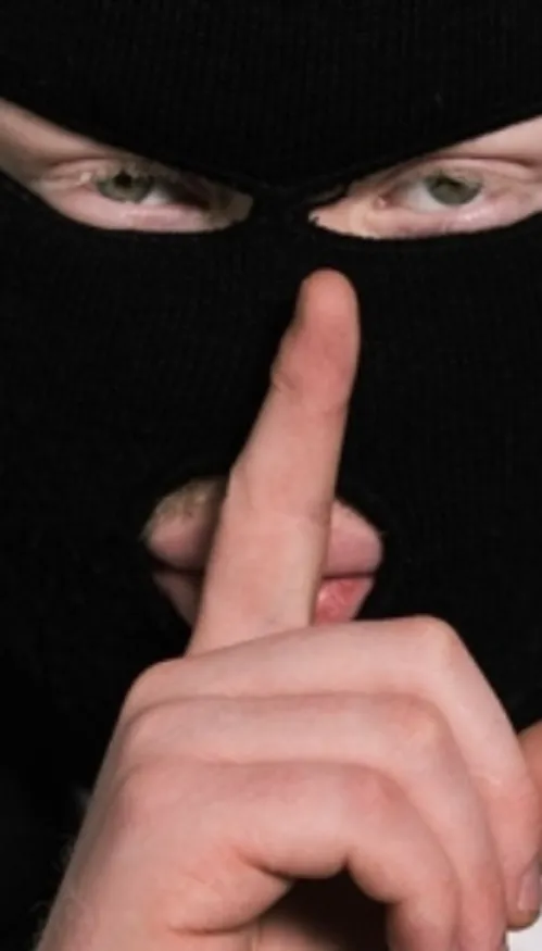 Kalash Criminel, les 10 ans de « R.A.S » se prolongent sur scène !