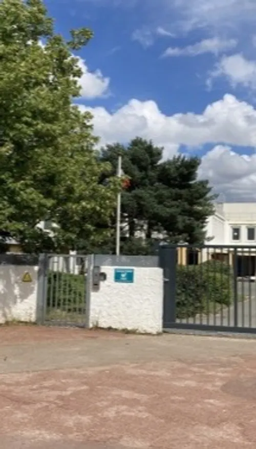 Eysines : un surveillant et la principale d'un collège menacés par...
