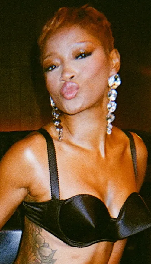 Keke Palmer remix son single "Exposed" 