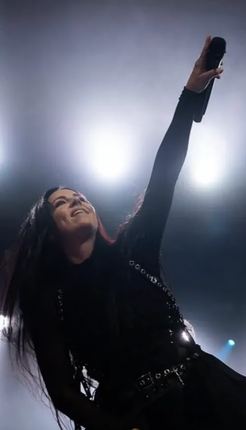 Evanescence laisse exploser sa rage dans son nouveau clip