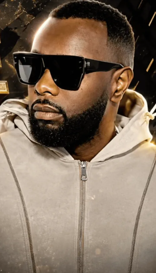 Gims et Gazo unissent leurs forces sur le titre "Triple S"
