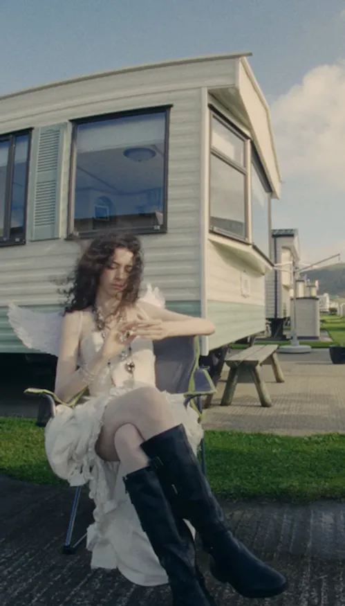 CHALK : « Heaven / Hell », le rock alternatif en pleine ascension