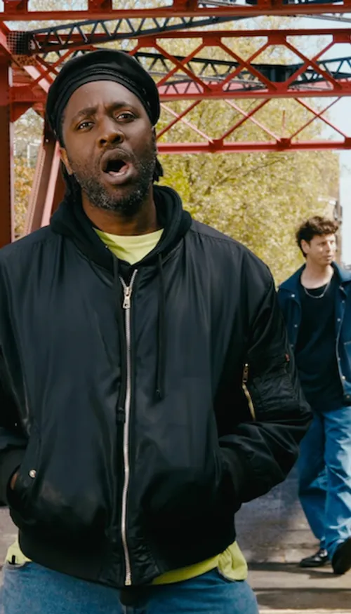 Bloc Party signe un retour en force avec "Coming On Strong"