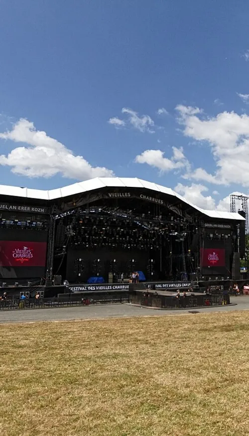 Vieilles Charrues 2026 : Nick Cave, Interpol ou Feu ! Chatterton au...