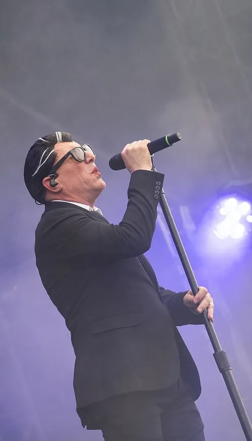 Puscifer illustre « A Public Stoning » avec un clip animé aussi...