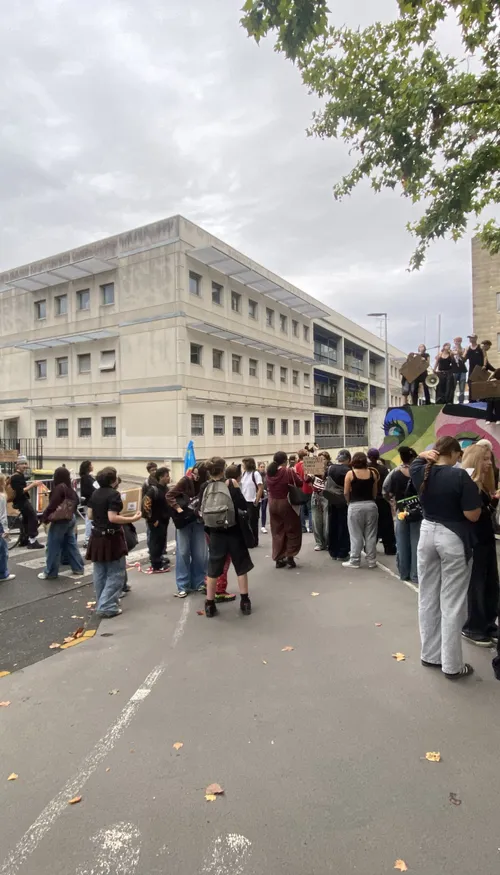Mobilisations Lycéennes : appel à une nouvelle mobilisation jeudi 8...