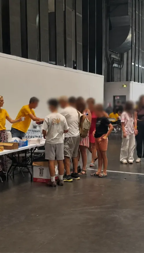 Incendie en Gironde : 167 000 évacués, une solidarité qui se...