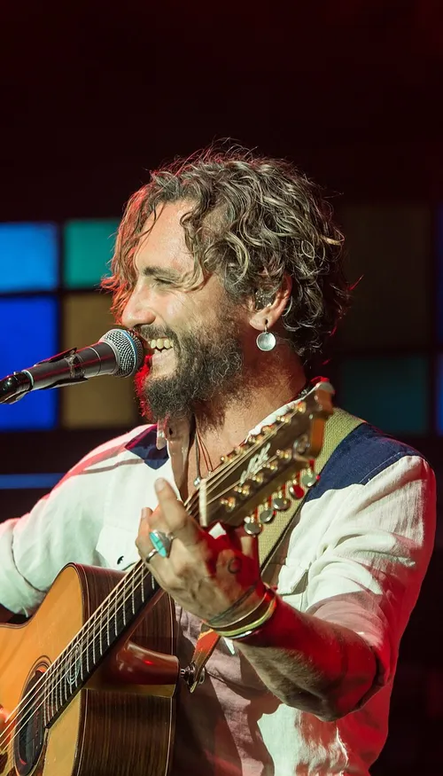 Cet été, John Butler parcourra les scènes de France