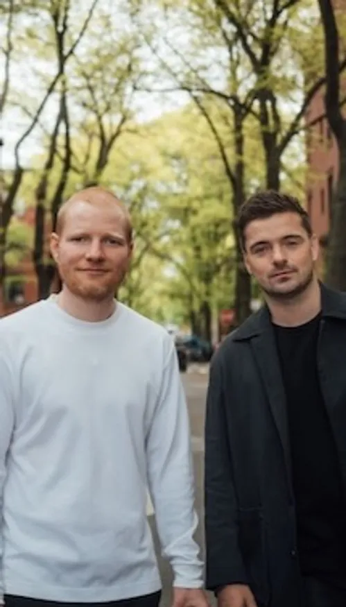 Martin Garrix et Ed Sheeran : 12 ans d'attente pour "Repeat It"