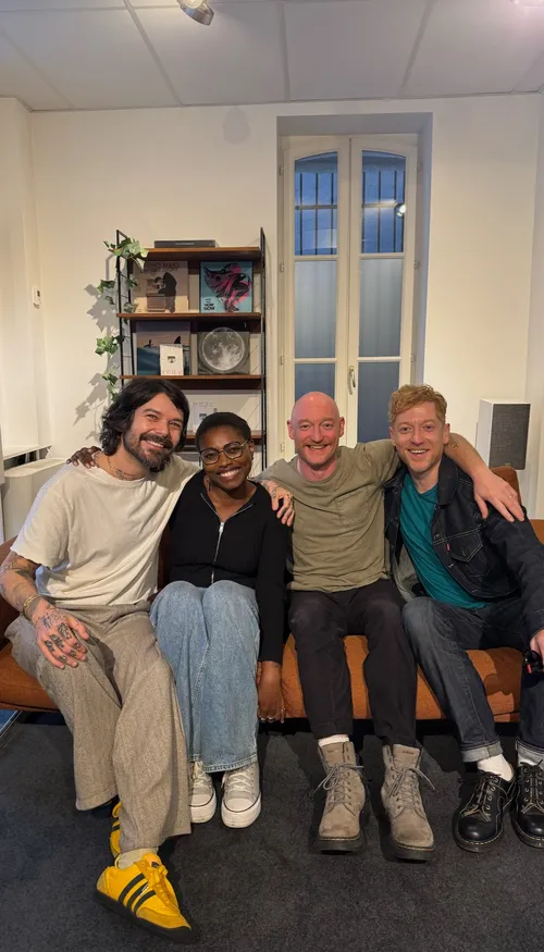 Biffy Clyro sur l'enregistrement de "Futique" au Hansa Studios :...