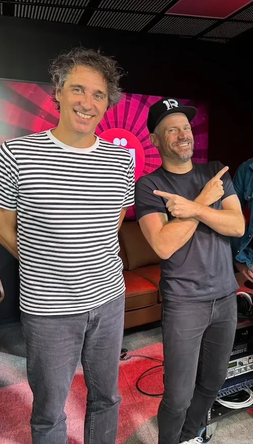 Tahiti 80 en session acoustique et en interview sur Oüi FM (Replay)