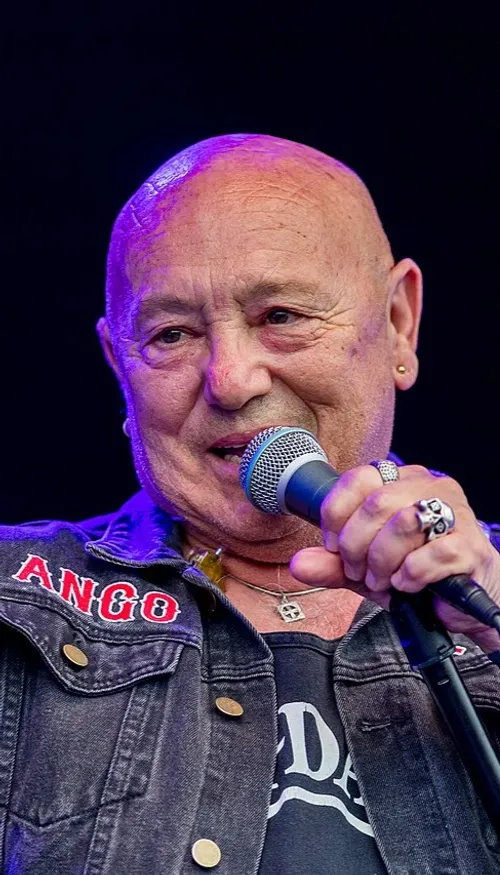 Angry Anderson, chanteur de Rose Tattoo, est mort à 79 ans