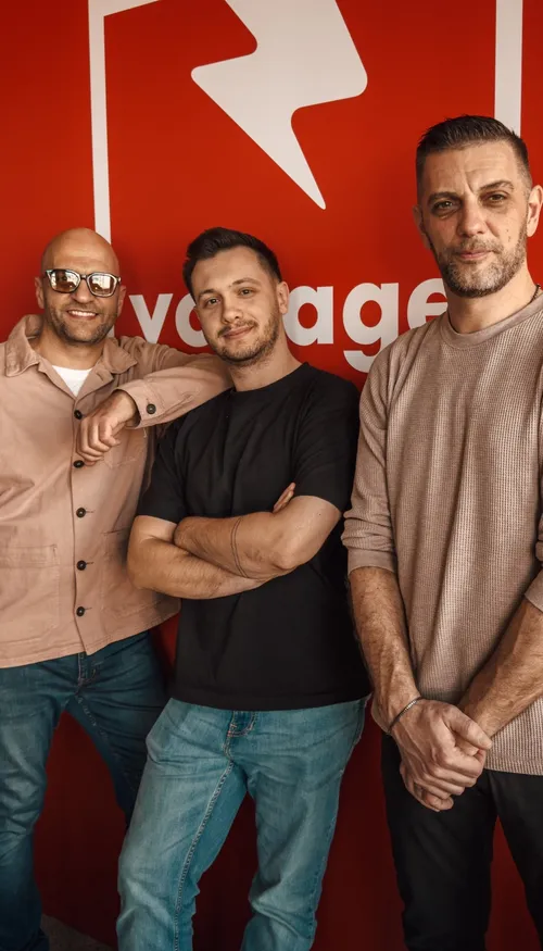 Saint-Honoré dans le Warm Up sur Voltage