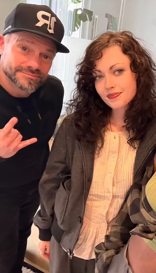 Violet Grohl : l'intégrale de son interview sur Oüi FM (replay)