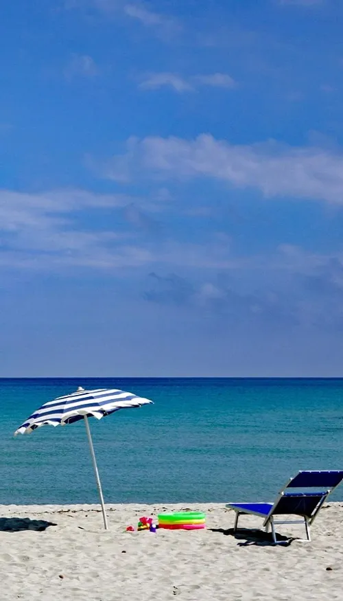 Sardaigne : une plage interdit les parasols 