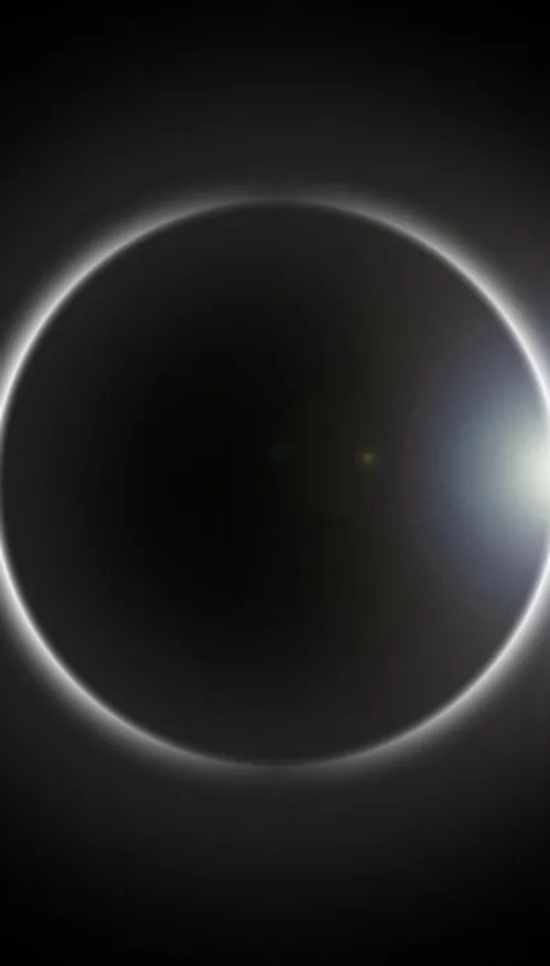  Éclipse solaire du 12 août : où l’observer en France et pourquoi...