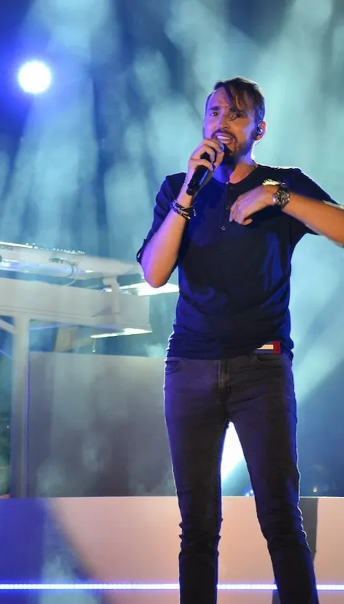 Christophe Willem raconte sa rencontre improbable avec un fan dans...
