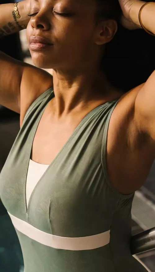 Un maillot de bain pensé pour les femmes après un cancer du sein