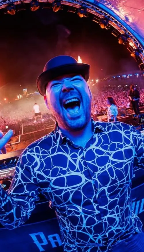 Dr. Peacock met sa carrière en pause